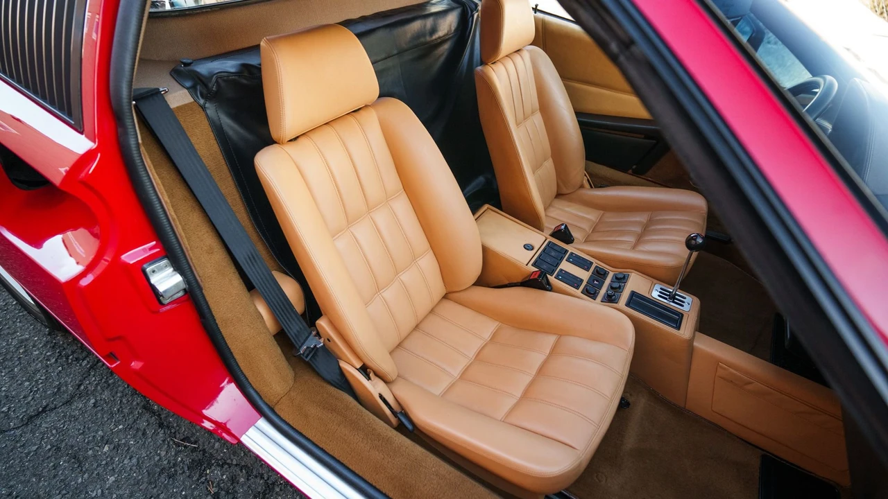 1988 Ferrari 328 GTS - Image 10 of 31