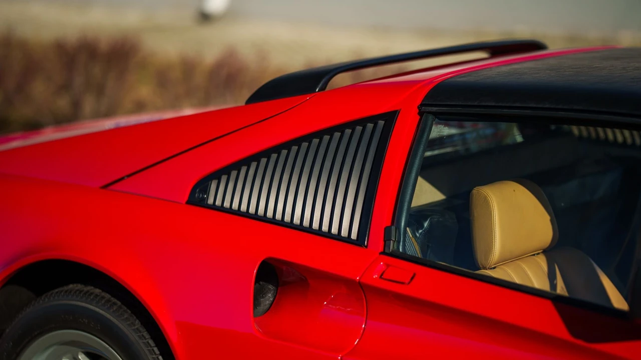 1988 Ferrari 328 GTS - Image 22 of 31