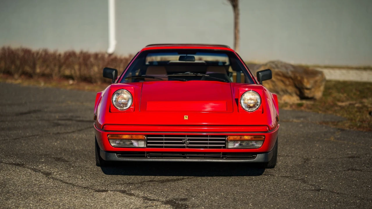 1988 Ferrari 328 GTS - Image 14 of 31