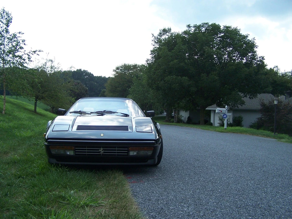 1988 Ferrari 328 GTS - Image 4 of 31