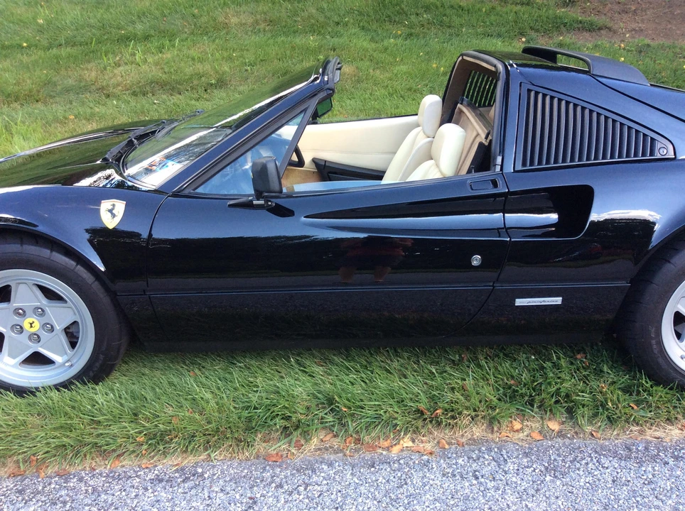 1988 Ferrari 328 GTS - Image 20 of 31