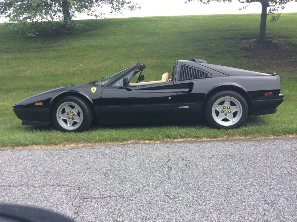 1988 Ferrari 328 GTS - Image 9 of 31