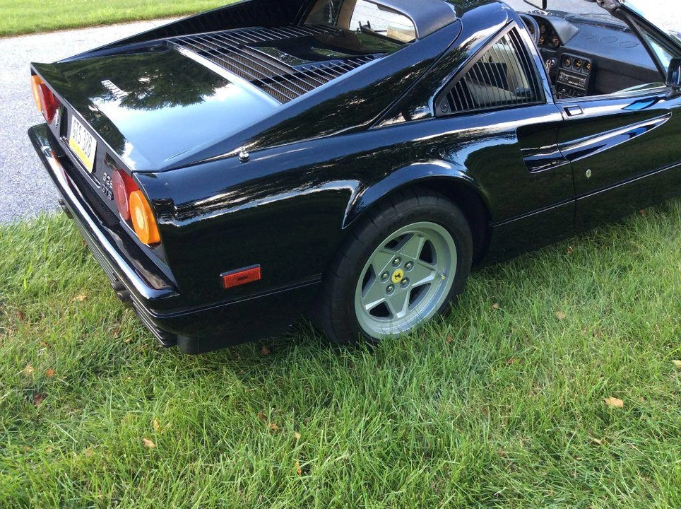 1988 Ferrari 328 GTS - Image 28 of 31