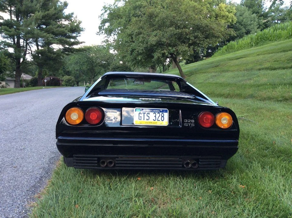 1988 Ferrari 328 GTS - Image 12 of 31