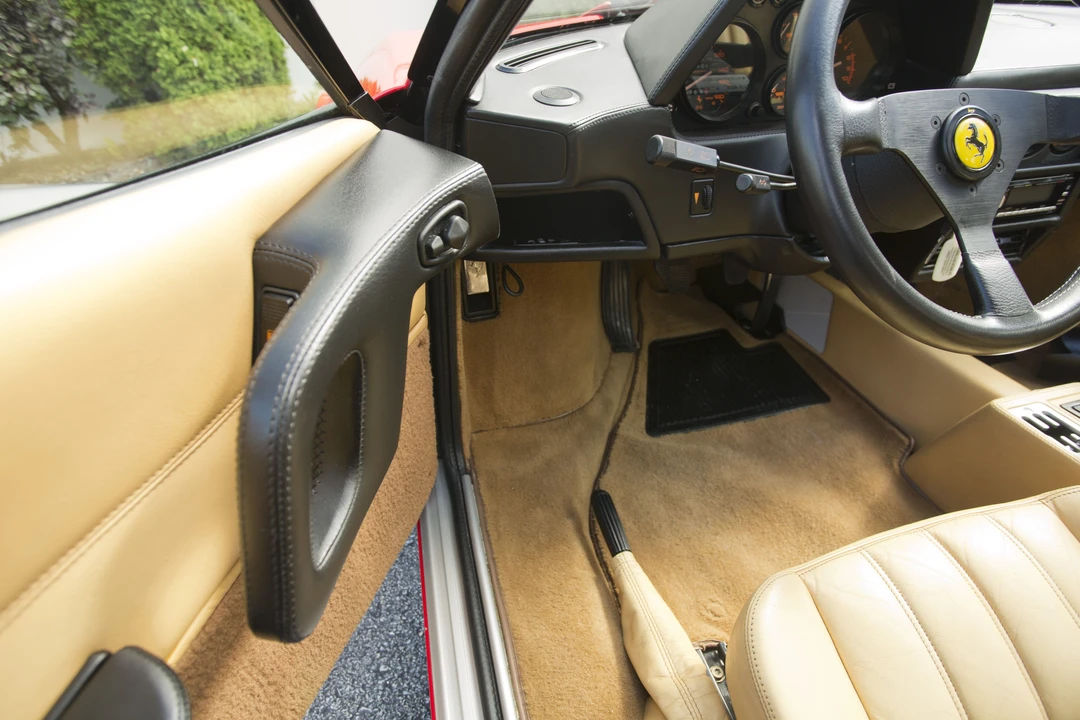 1988 Ferrari 328 GTB - Image 23 of 31