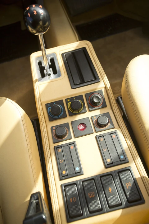 1988 Ferrari 328 GTB - Image 22 of 31