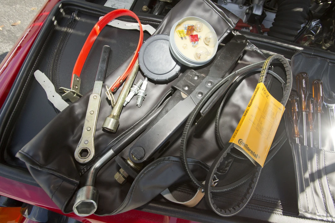1988 Ferrari 328 GTB - Image 8 of 31