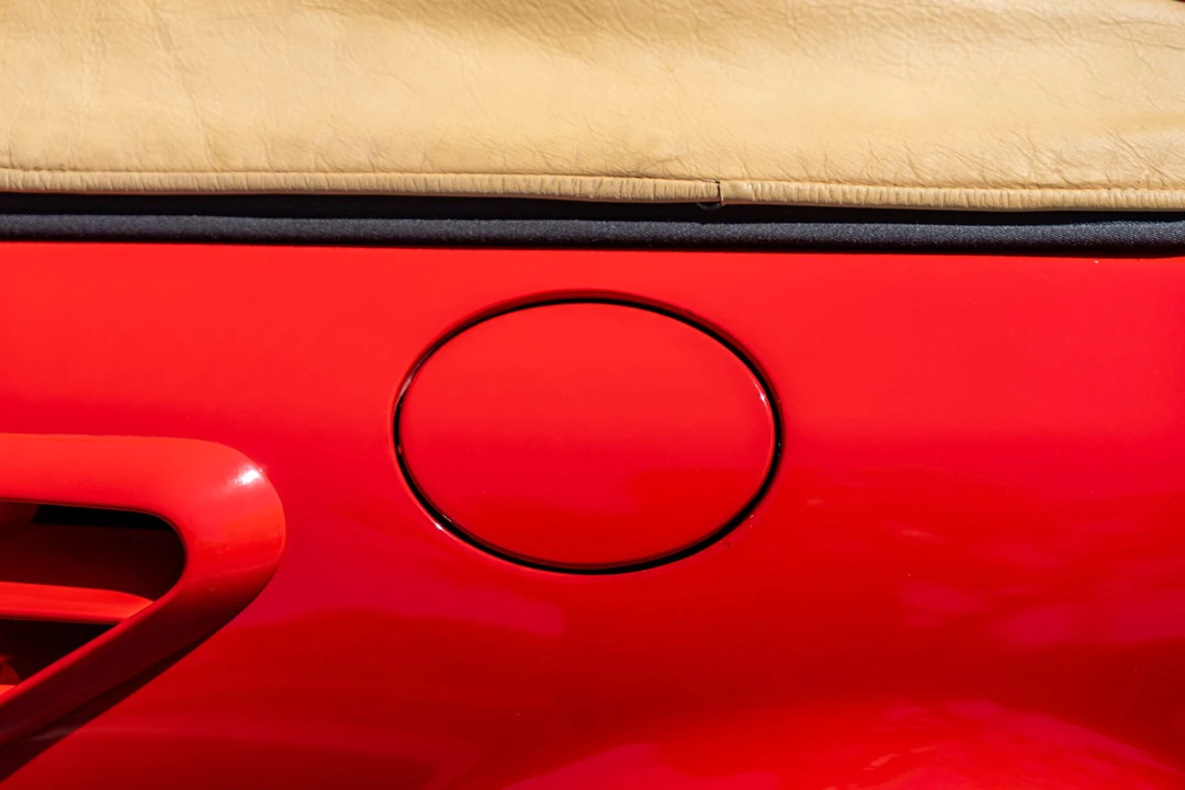 1988 Ferrari Mondial 3.2 - Image 30 of 31
