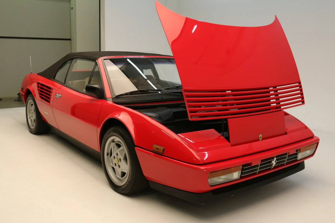 1988 Ferrari Mondial 3.2 - Image 11 of 31