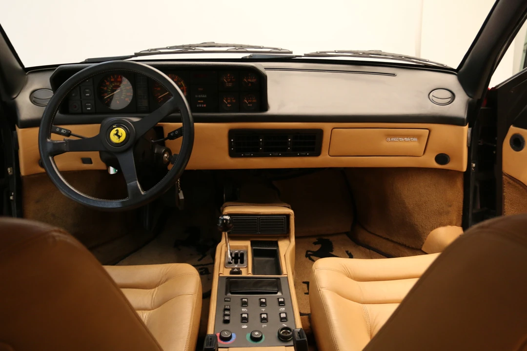 1988 Ferrari Mondial 3.2 - Image 28 of 31