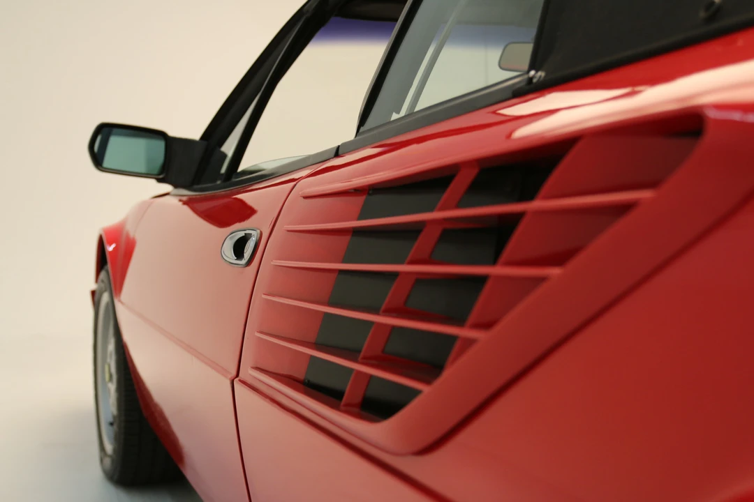 1988 Ferrari Mondial 3.2 - Image 15 of 31