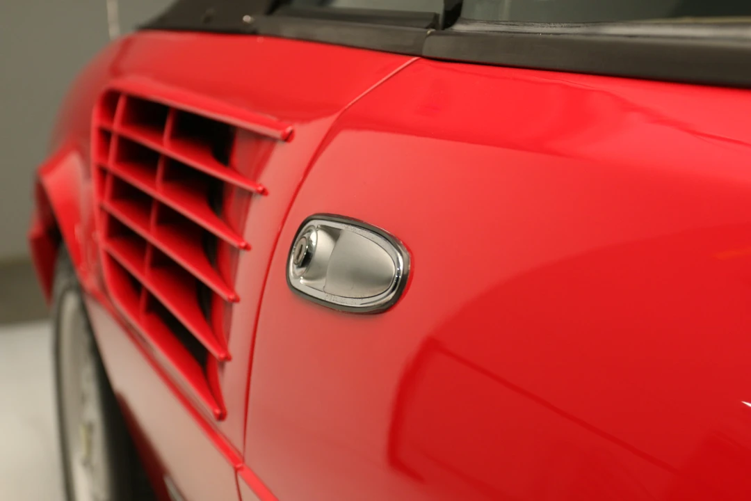 1988 Ferrari Mondial 3.2 - Image 19 of 31