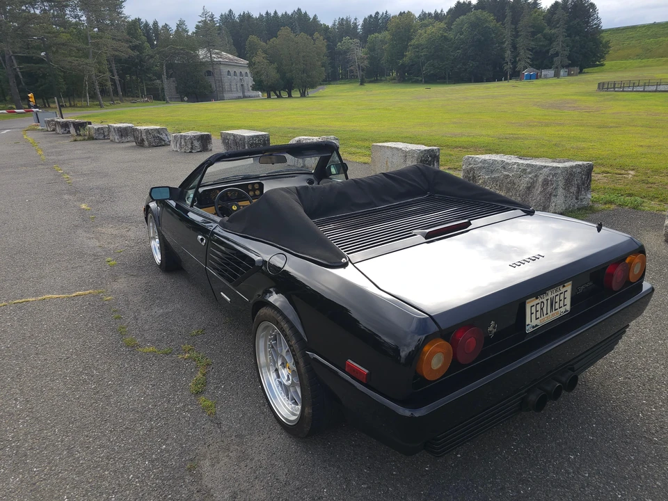 1988 Ferrari Mondial 3.2 - Image 21 of 31