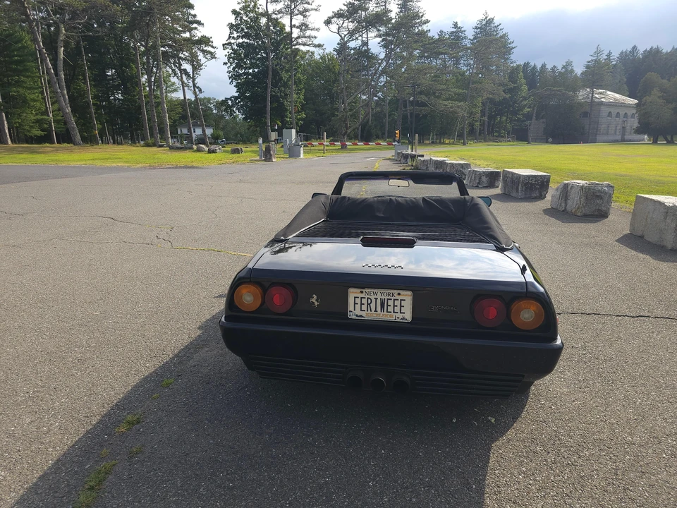 1988 Ferrari Mondial 3.2 - Image 28 of 31