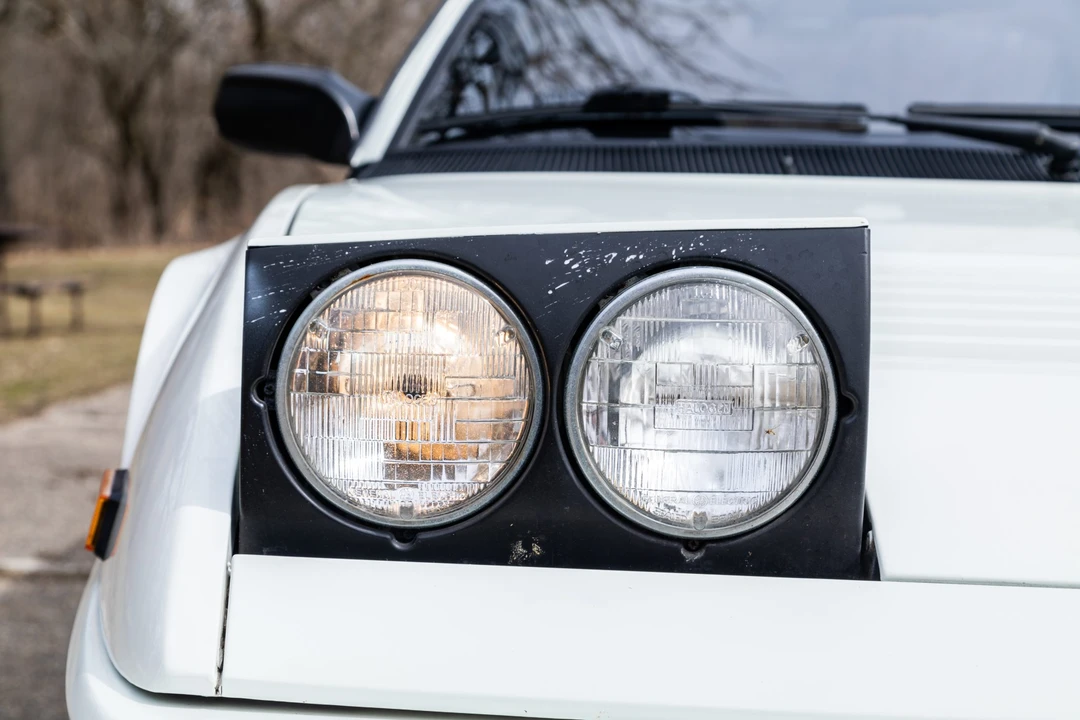 1988 Ferrari Mondial 3.2 - Image 21 of 31