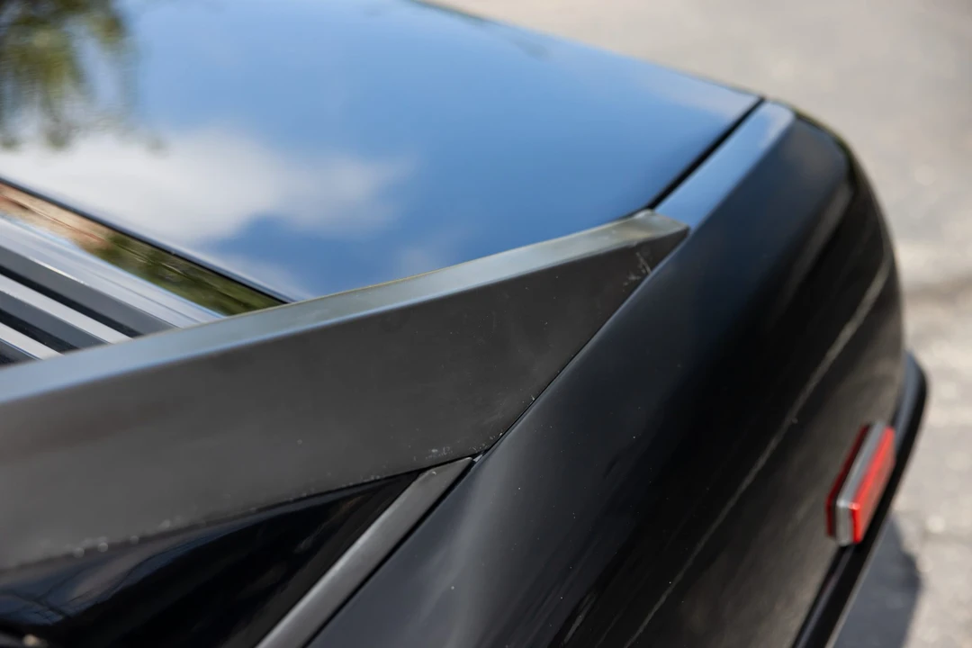 1988 Ferrari Mondial 3.2 - Image 25 of 31