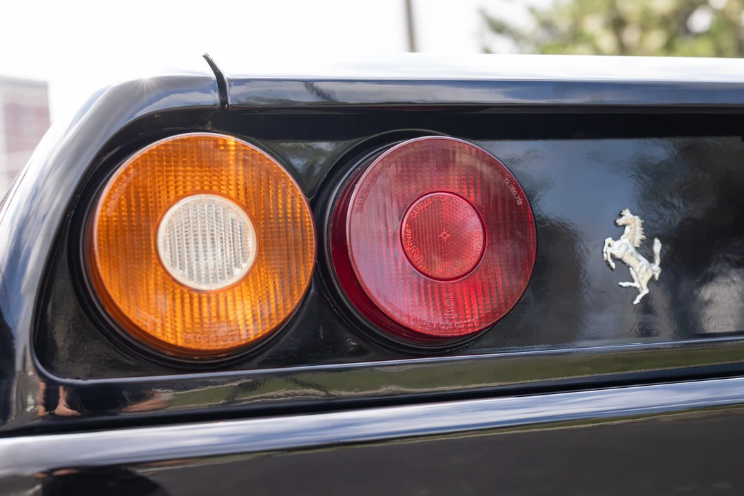 1988 Ferrari Mondial 3.2 - Image 27 of 31