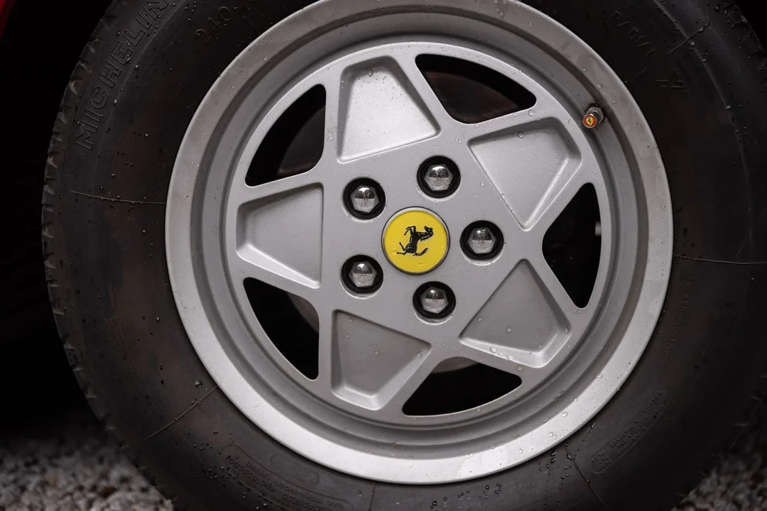 1988 Ferrari Mondial 3.2 - Image 26 of 30