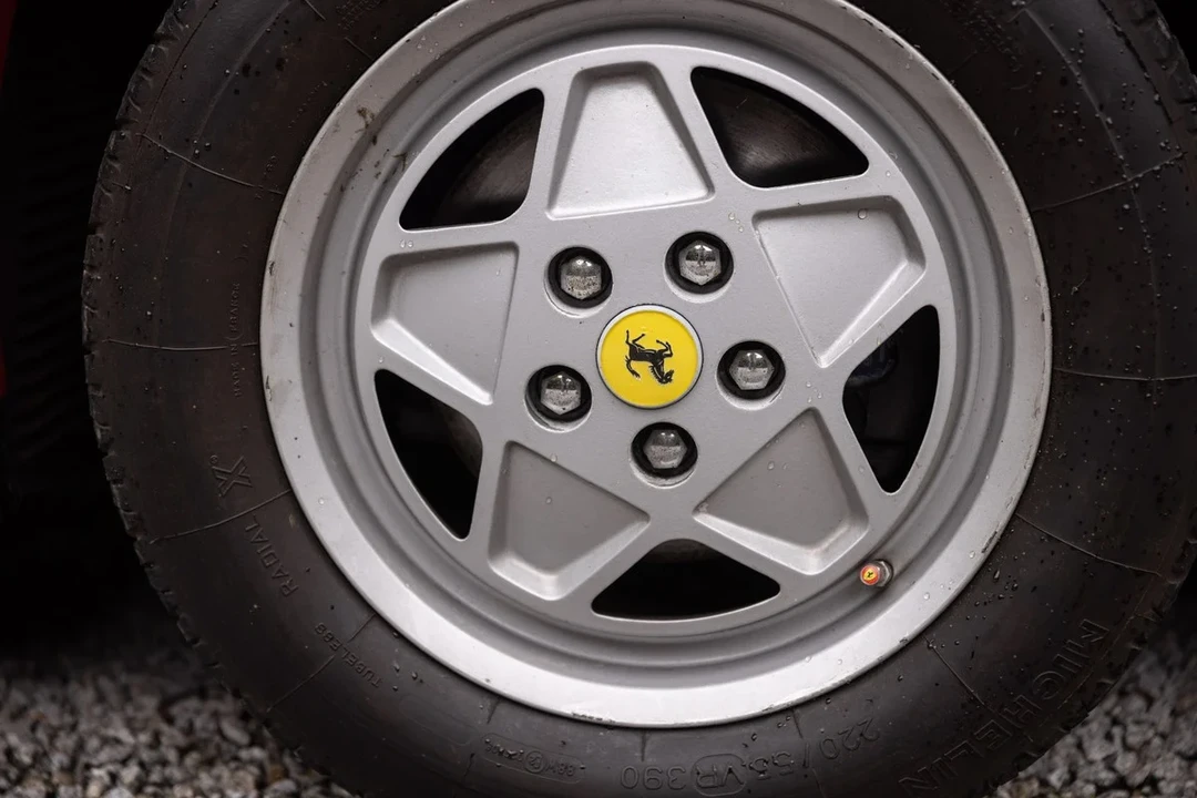 1988 Ferrari Mondial 3.2 - Image 27 of 30