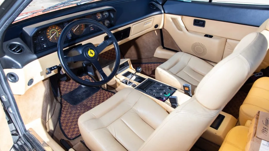 1988 Ferrari Mondial 3.2 - Image 4 of 20