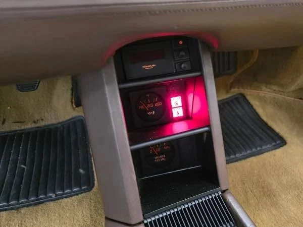 1988 Ferrari Testarossa - Image 11 of 19