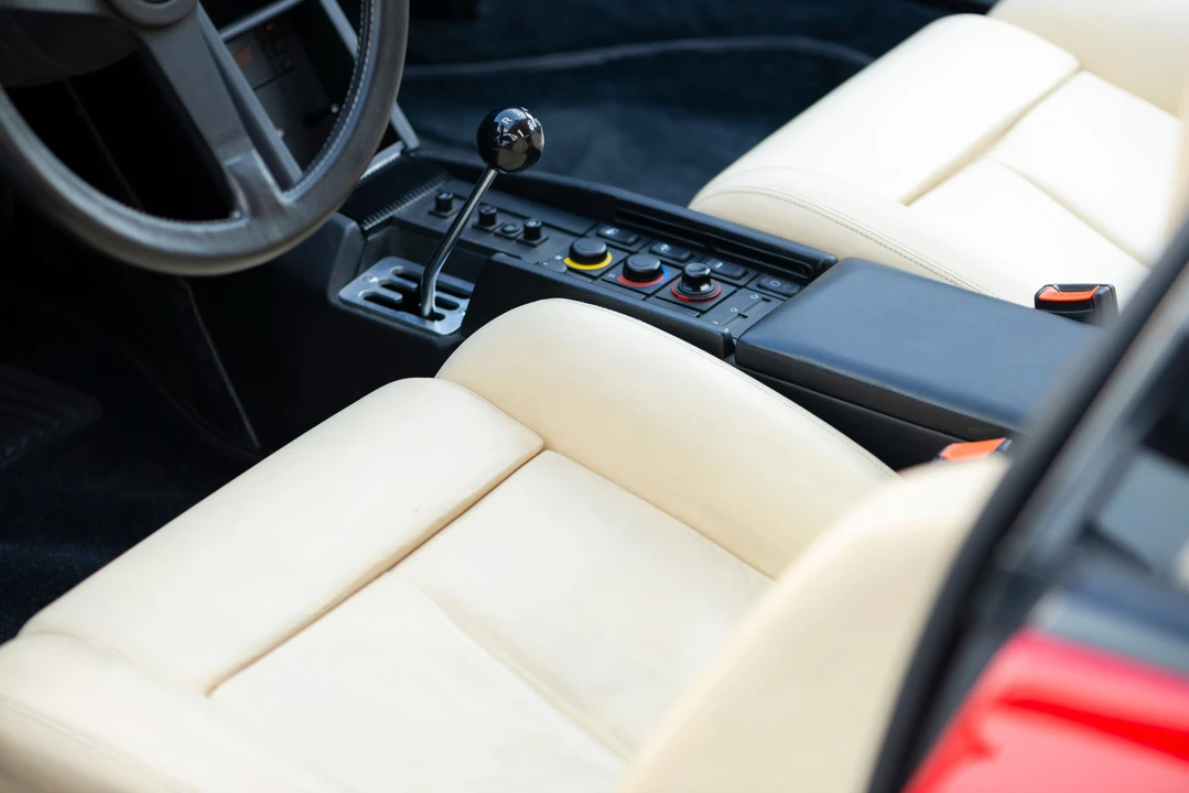 1988 Ferrari Testarossa - Image 7 of 25