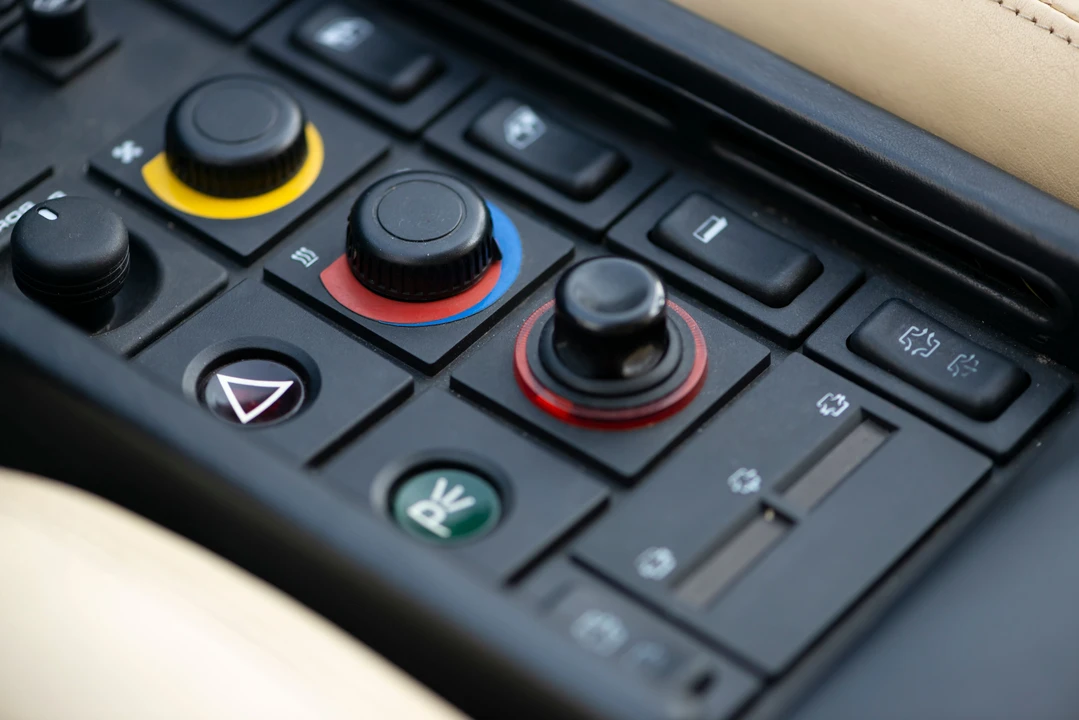 1988 Ferrari Testarossa - Image 23 of 25