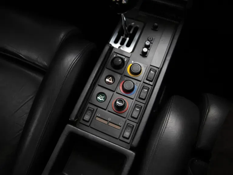 1988 Ferrari Testarossa - Image 15 of 31