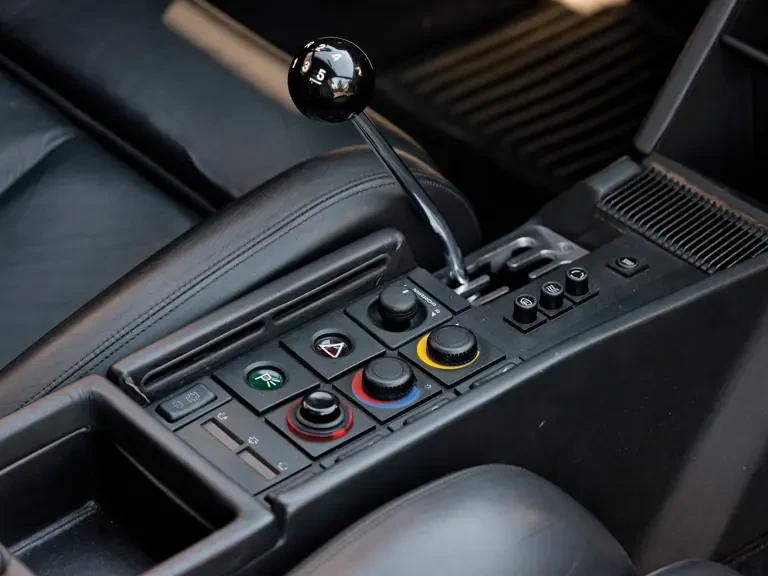 1988 Ferrari Testarossa - Image 16 of 23