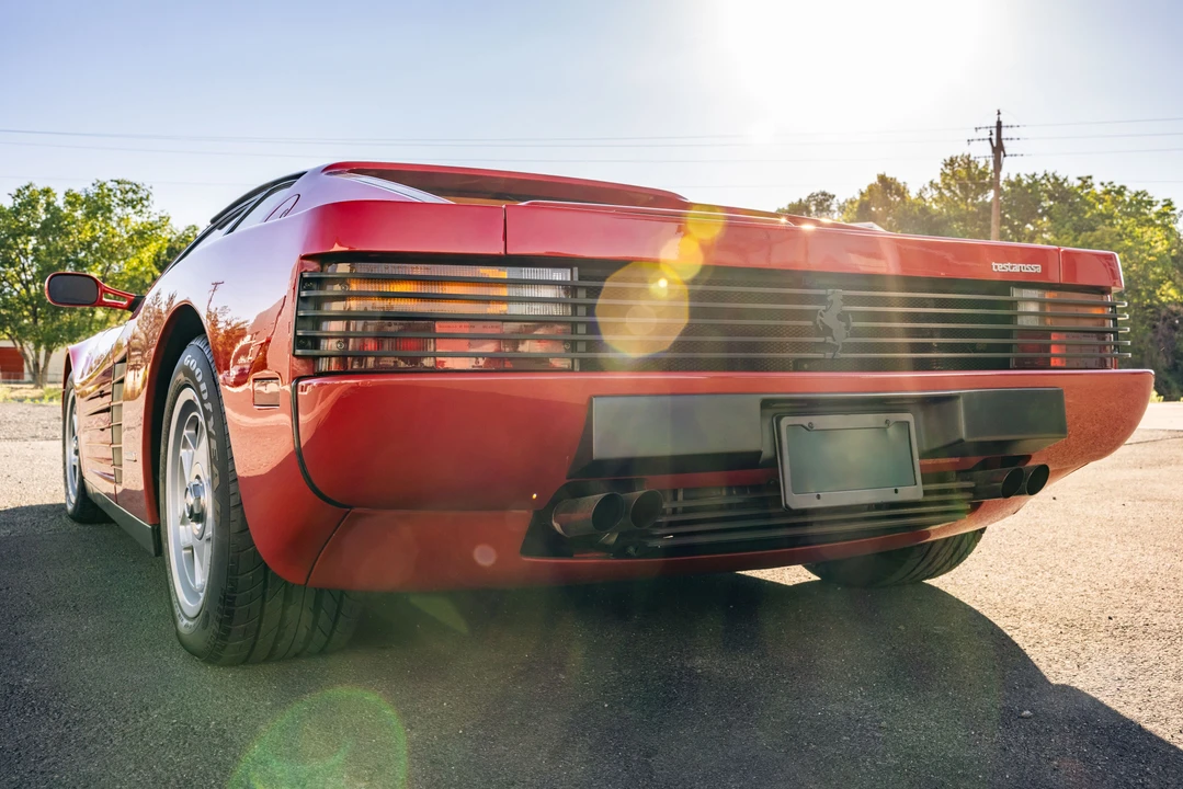 1988 Ferrari Testarossa - Image 10 of 31