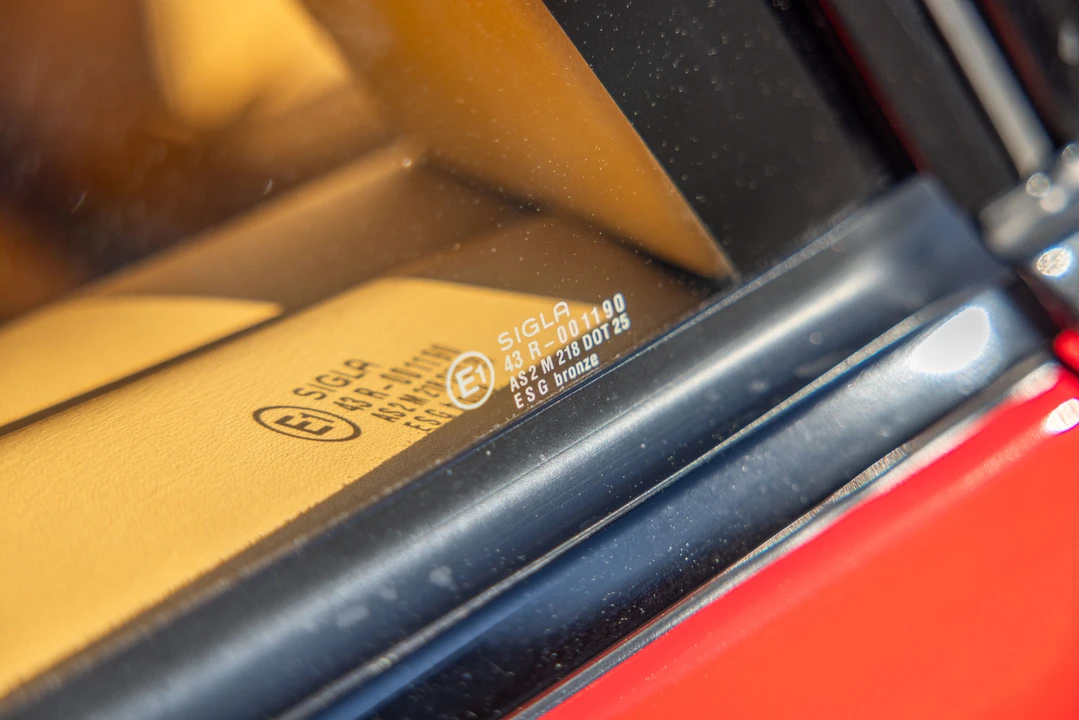 1988 Ferrari Testarossa - Image 25 of 31