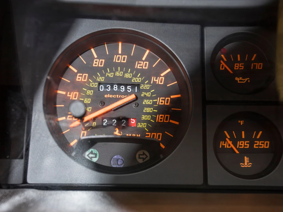 1988 Ferrari Testarossa - Image 19 of 31