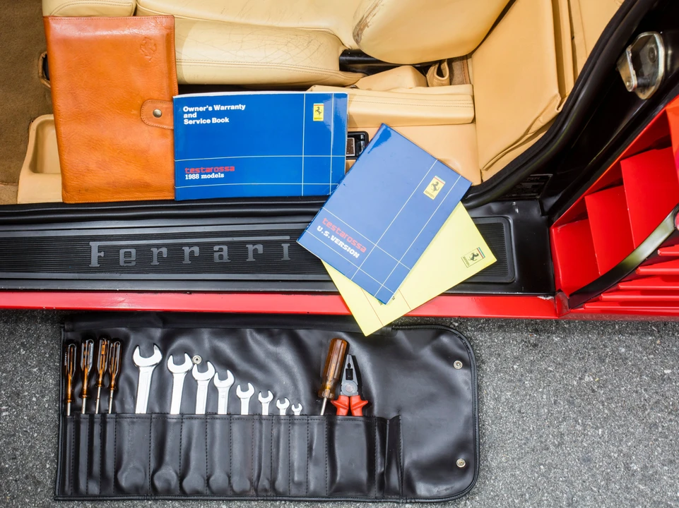 1988 Ferrari Testarossa - Image 17 of 31