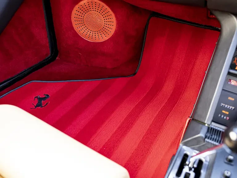 1988 Ferrari Testarossa - Image 26 of 31