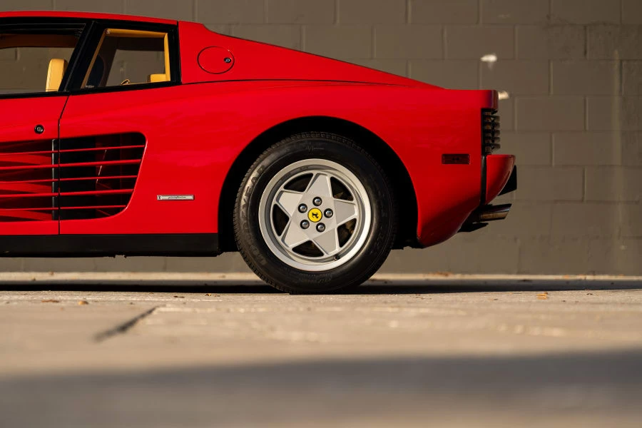 1988 Ferrari Testarossa - Image 7 of 31