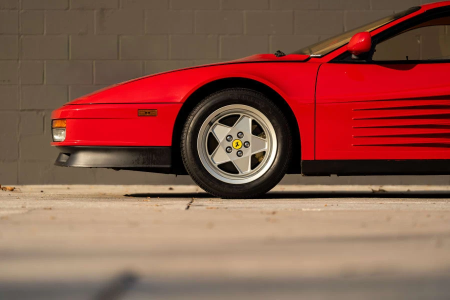1988 Ferrari Testarossa - Image 10 of 31