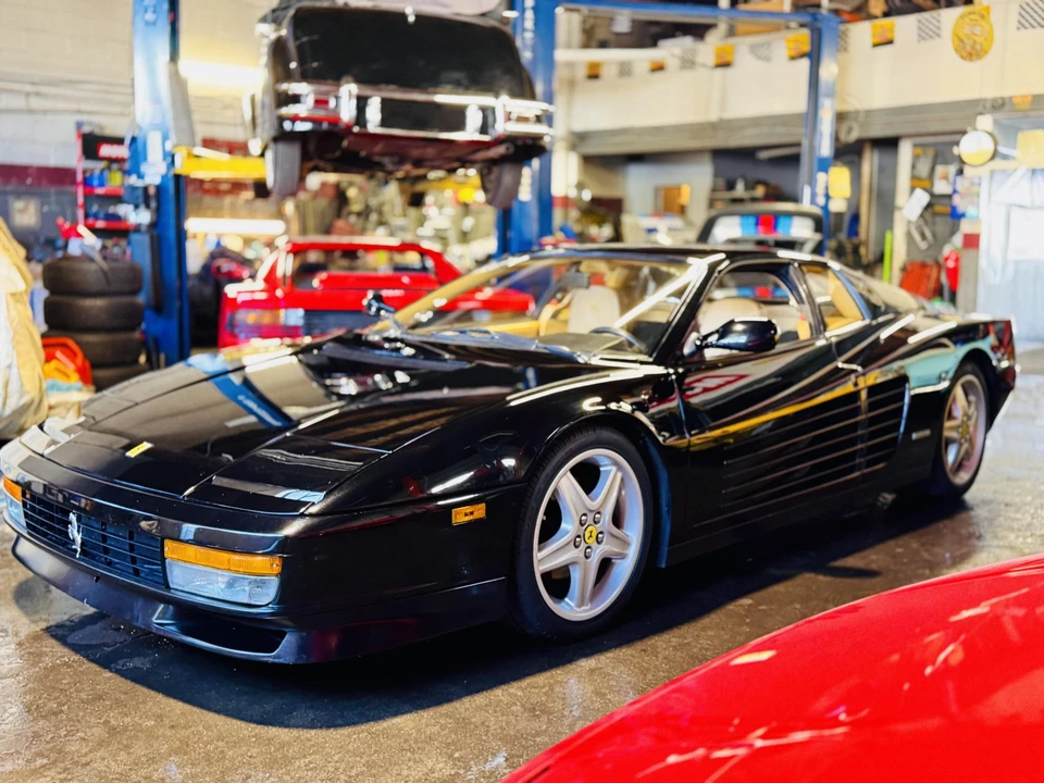 1988 Ferrari Testarossa - Image 17 of 31