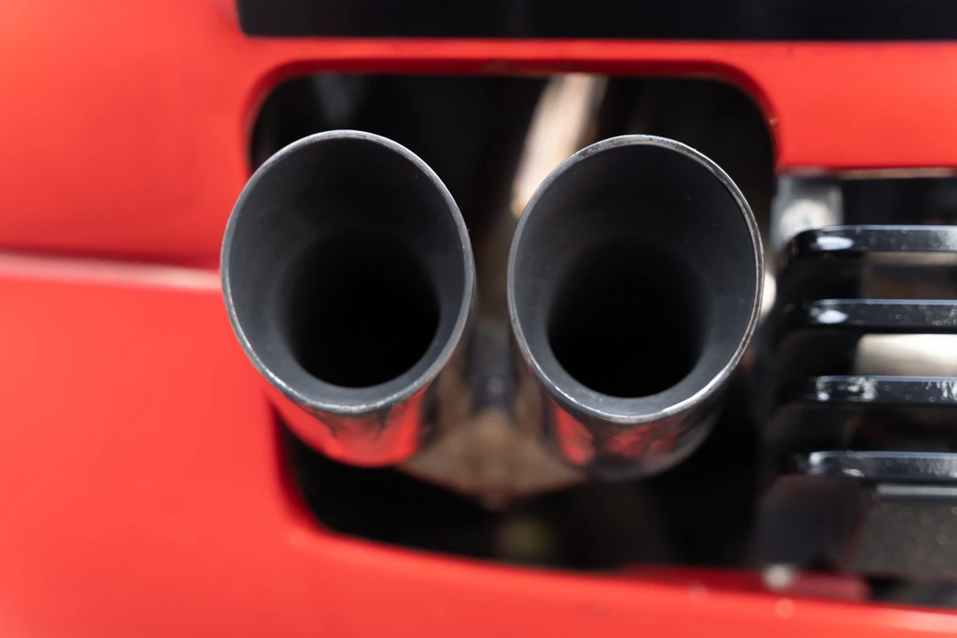 1988 Ferrari Testarossa - Image 24 of 31