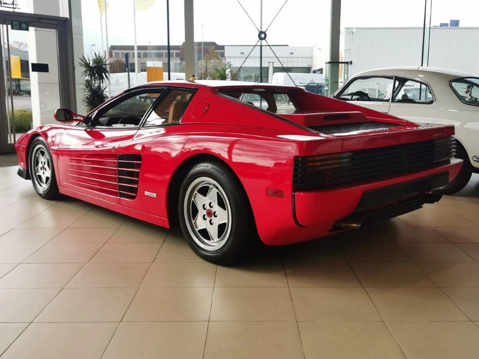 1988 Ferrari Testarossa - Image 13 of 31