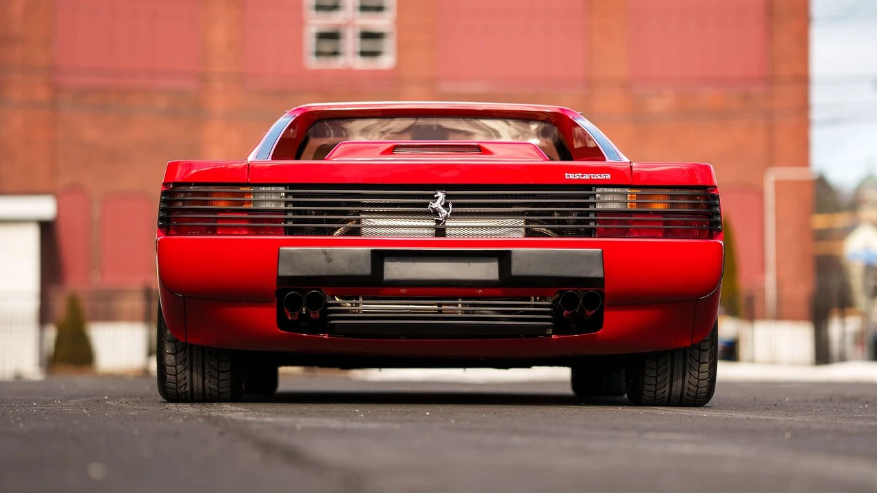 1988 Ferrari Testarossa - Image 17 of 31