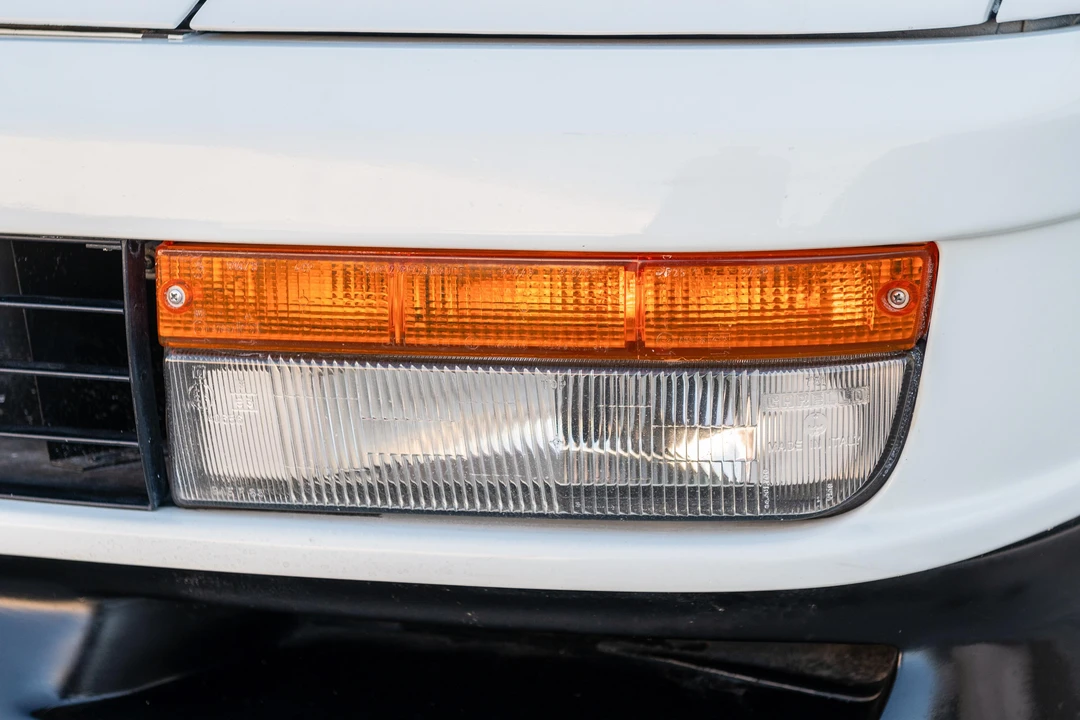 1988 Ferrari Testarossa - Image 24 of 31