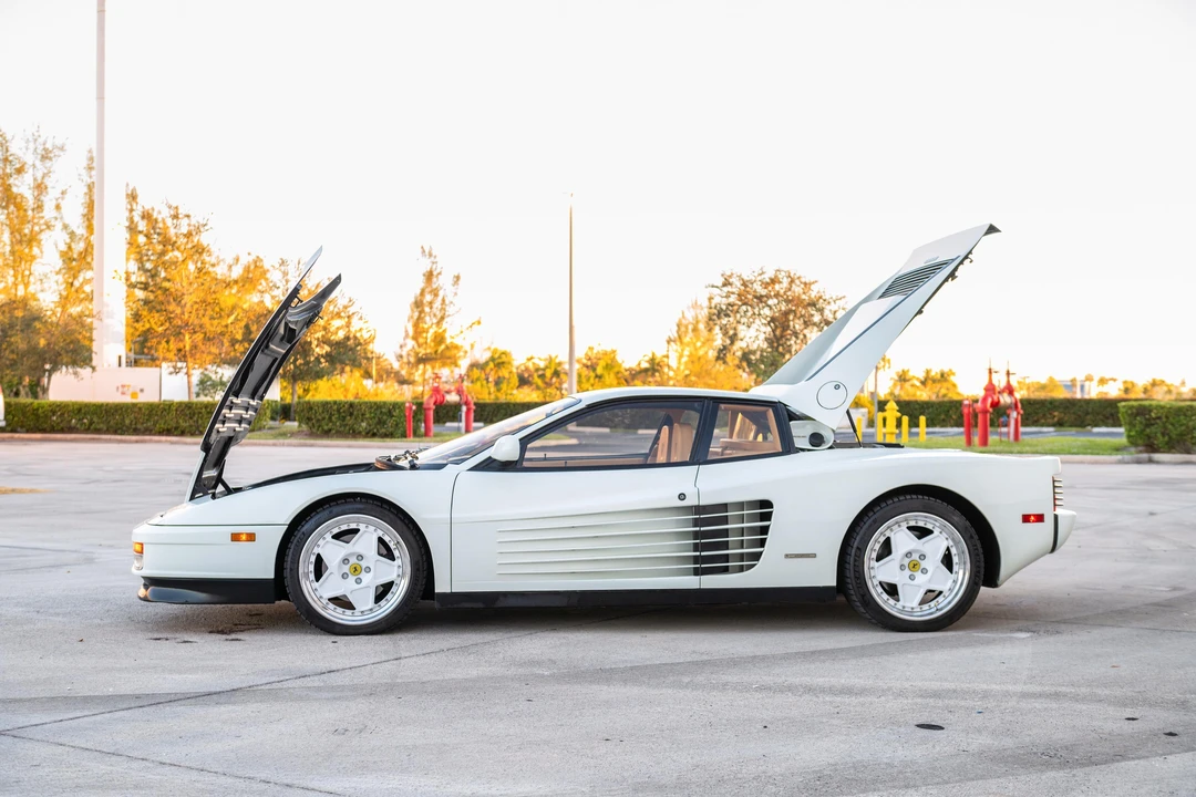 1988 Ferrari Testarossa - Image 12 of 31