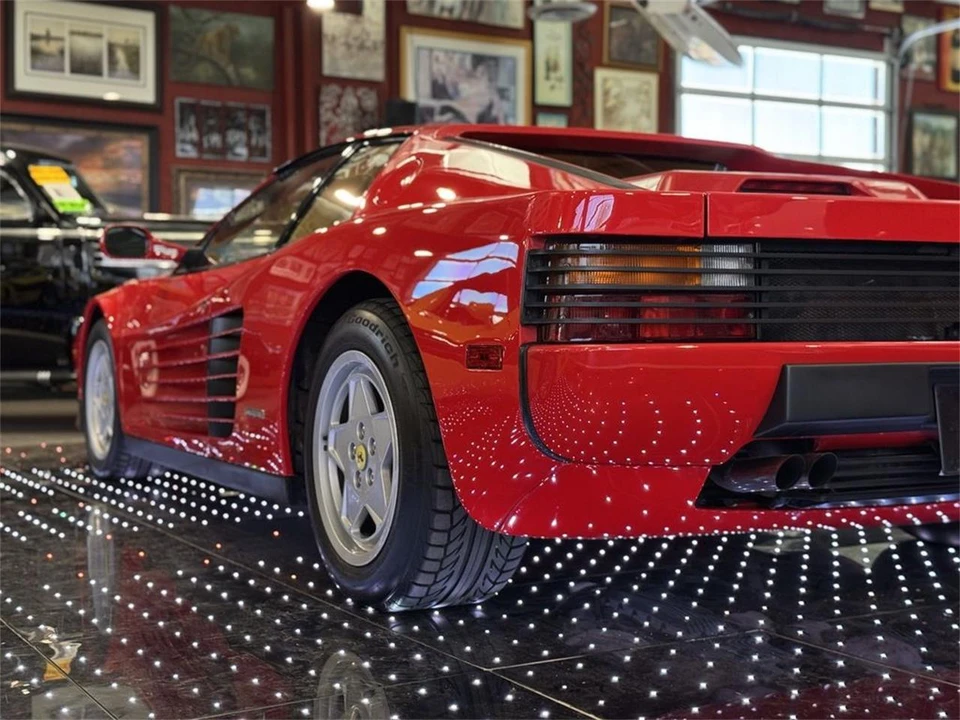 1988 Ferrari Testarossa - Image 14 of 31