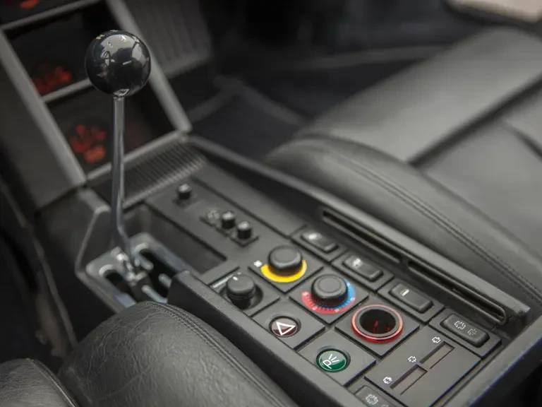 1988 Ferrari Testarossa - Image 15 of 23