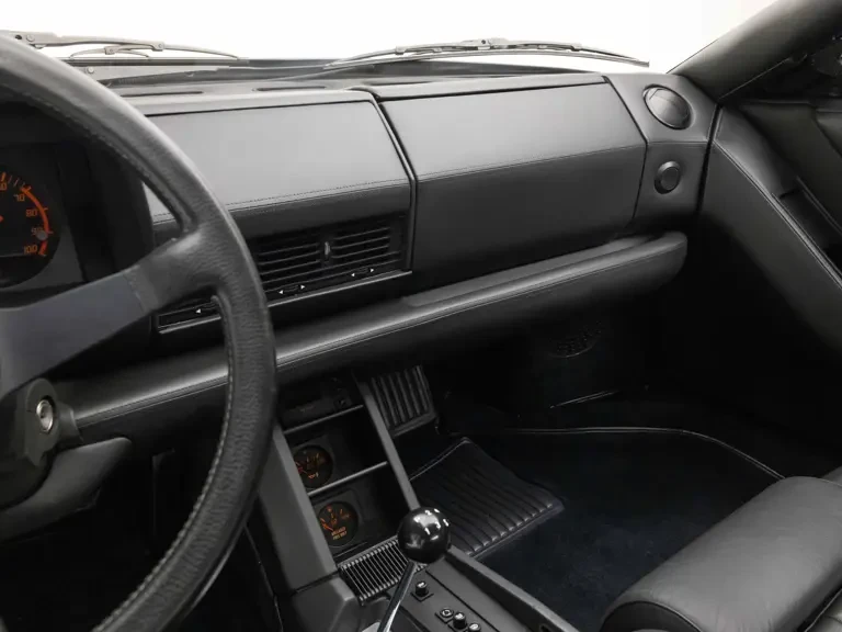 1988 Ferrari Testarossa - Image 21 of 31