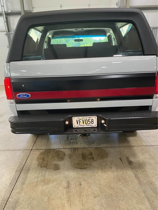 1988 Ford Bronco 4th Gen - Image 4 of 12