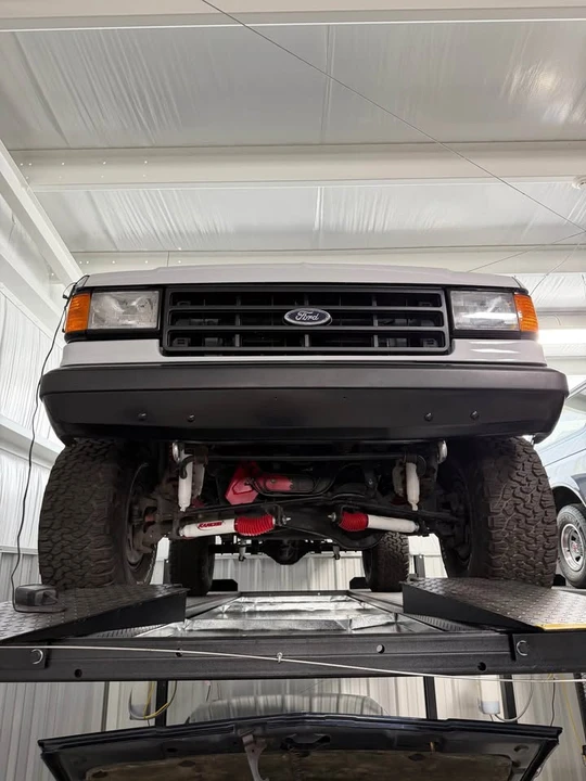 1988 Ford Bronco 4th Gen - Image 2 of 12