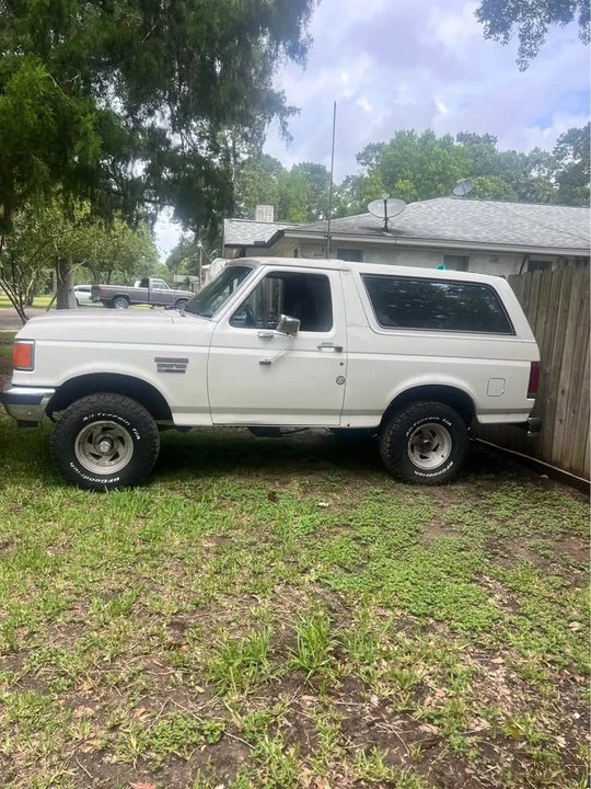 1988 Ford Bronco 4th Gen - Image 2 of 2