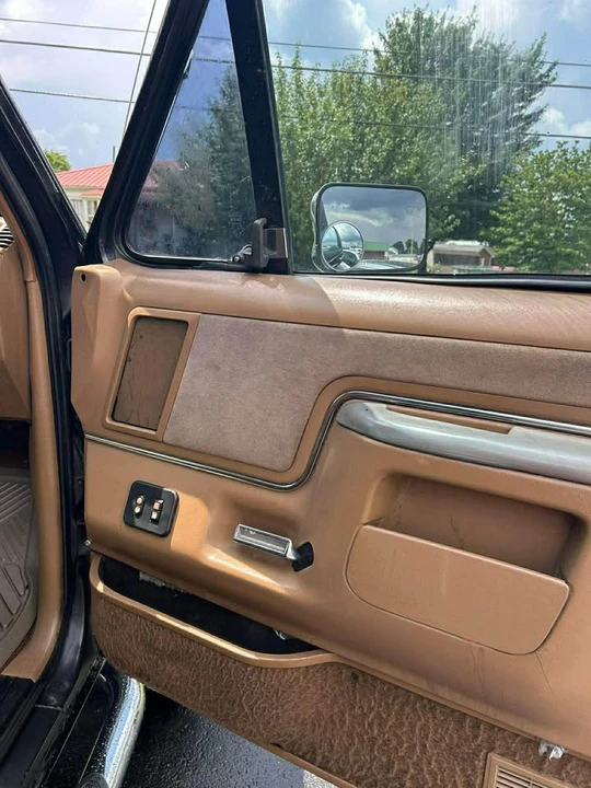 1988 Ford Bronco 4th Gen - Image 17 of 20