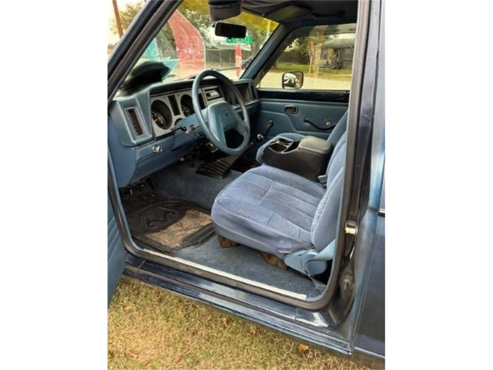 1988 Ford Bronco 4th Gen - Image 6 of 18